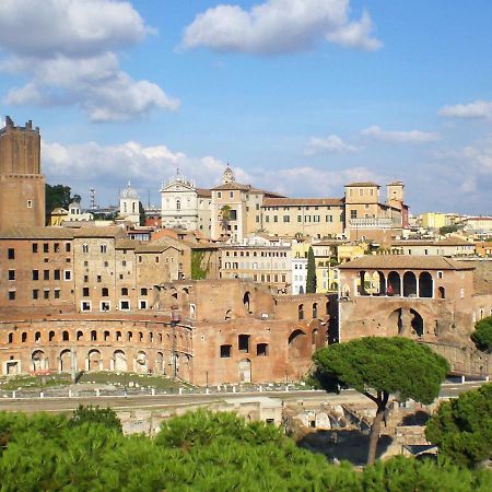 Roma Center Fori Imperiali Raffy'S Charming Suite Exterior photo