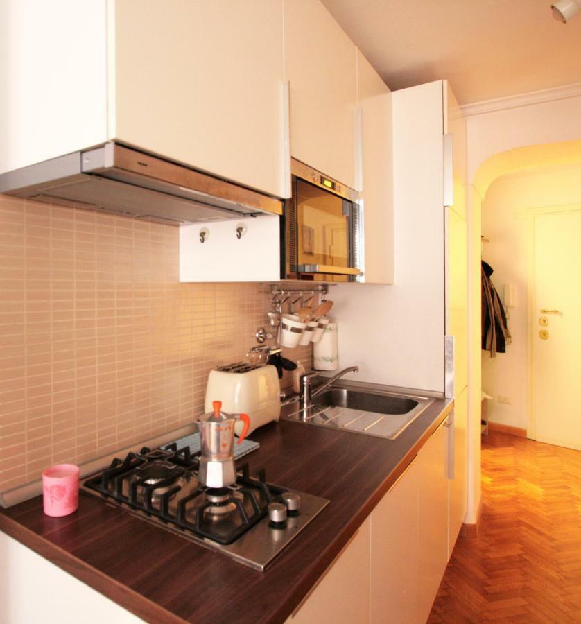 Roma Center Fori Imperiali Raffy'S Charming Suite Exterior photo